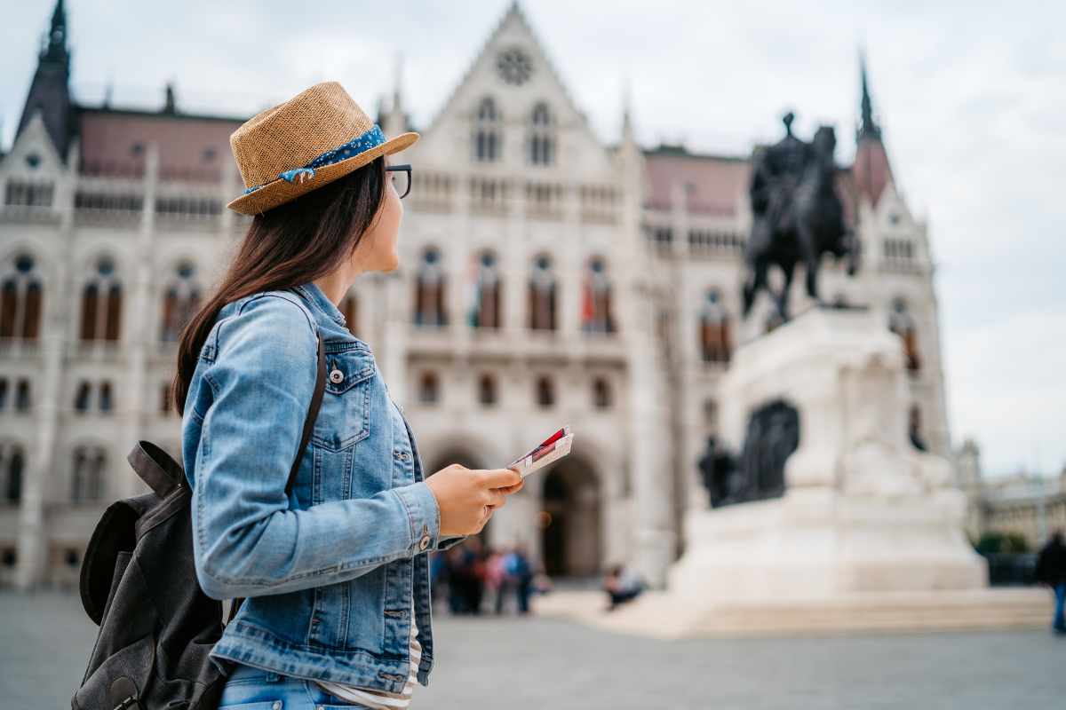 Alba, lentezza e cammini: così viaggeremo nel 2026